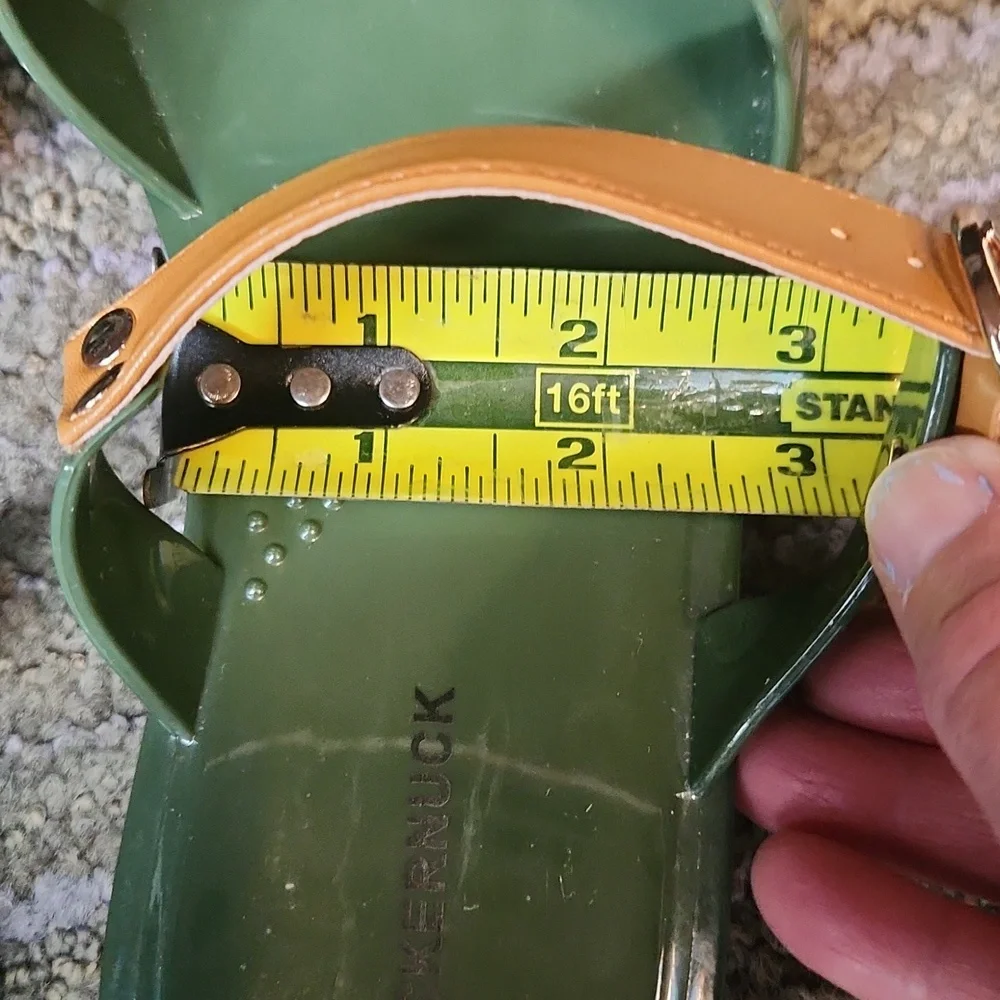 Tuckernuck Green Jelly Sandals with Yellow Straps
